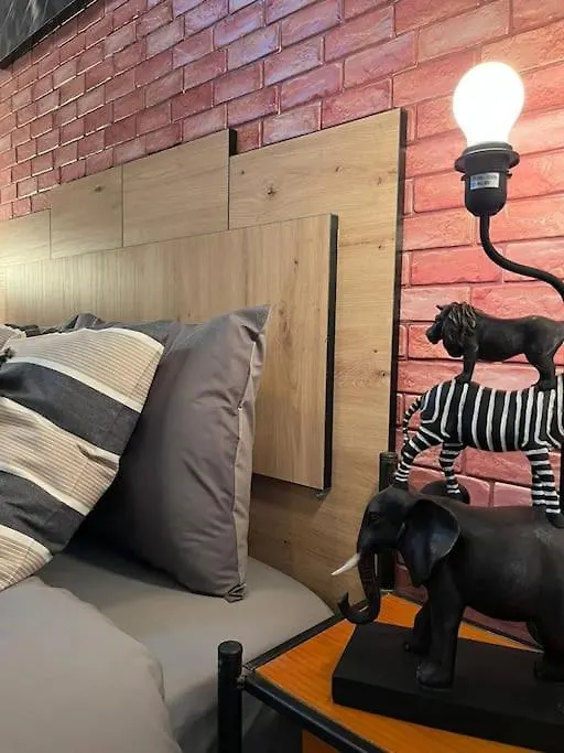 Industrial Loft Estudio Apartment Estepona